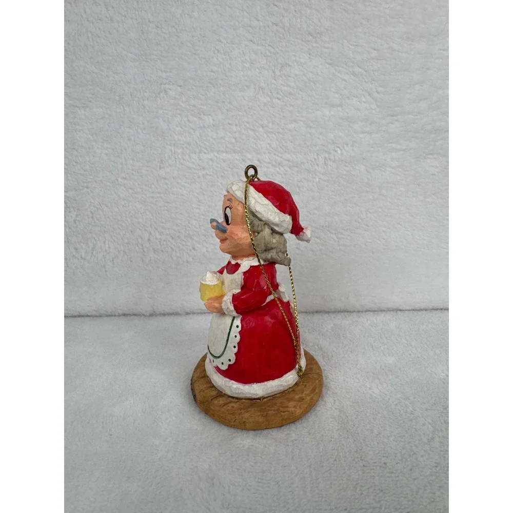 2004 Dated Mrs Claus Resin Christmas Ornament Unisex OS Red Excellent